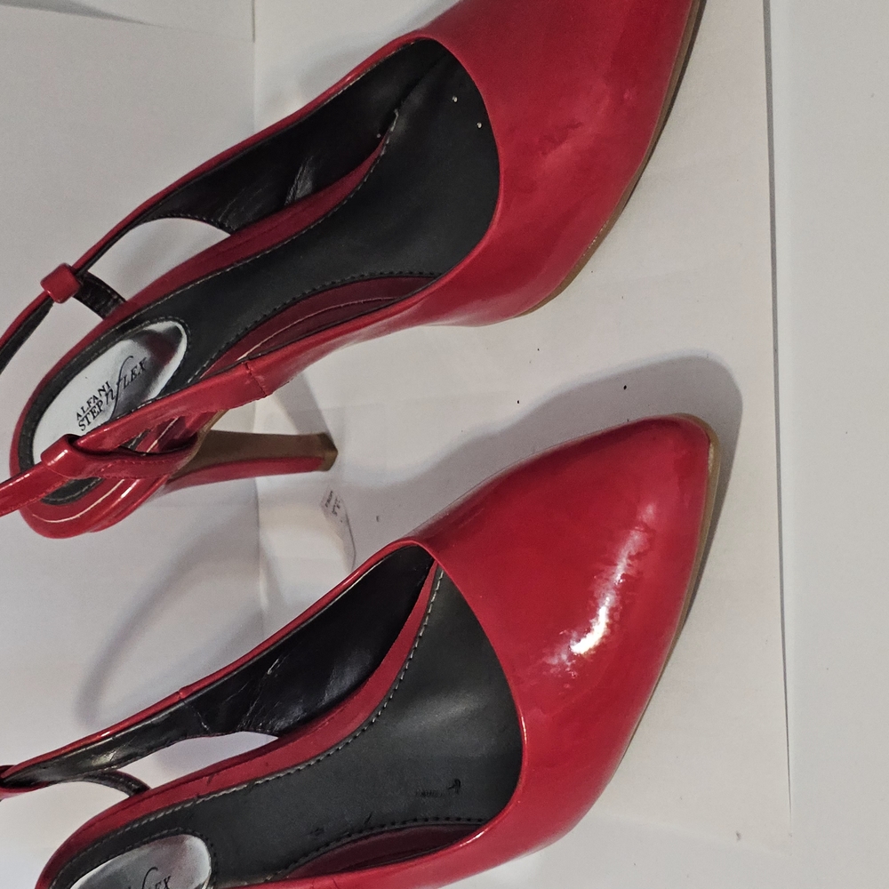 Elegant Red Women's Heels